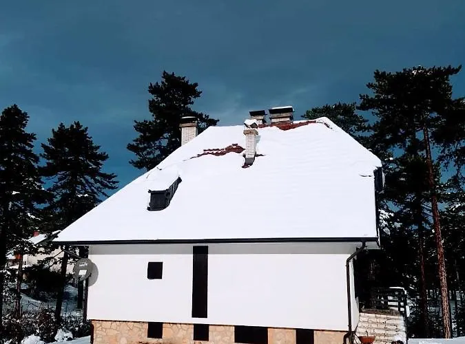 Kuca 1a, Kaluderske Bare, Tara 빌라