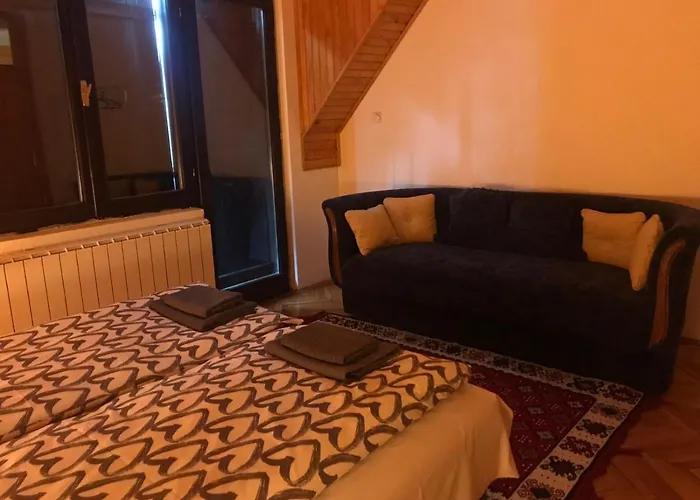 Kuca 1a, Kaluderske Bare, Tara 빌라